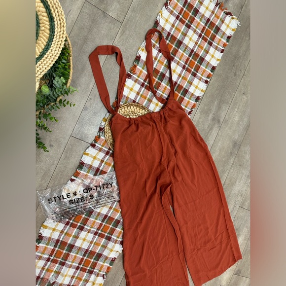 New Zenana Women’s Rust Wide-Leg Suspender Jumpsuit Overalls Size Small - Picture 6 of 13